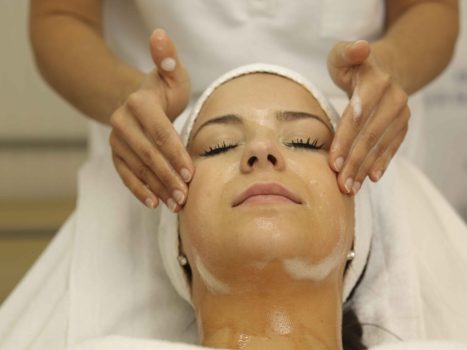 kosmetik_1305110-scaled-e1763080860266